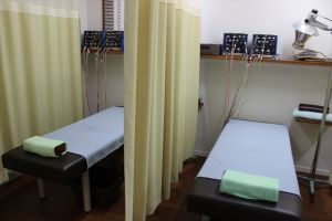 アユカ鍼灸整骨院　施術台